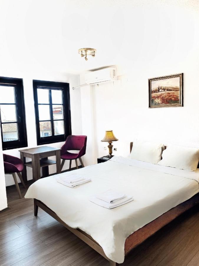 Villa Sapkar Lake View 오흐리드 외부 사진