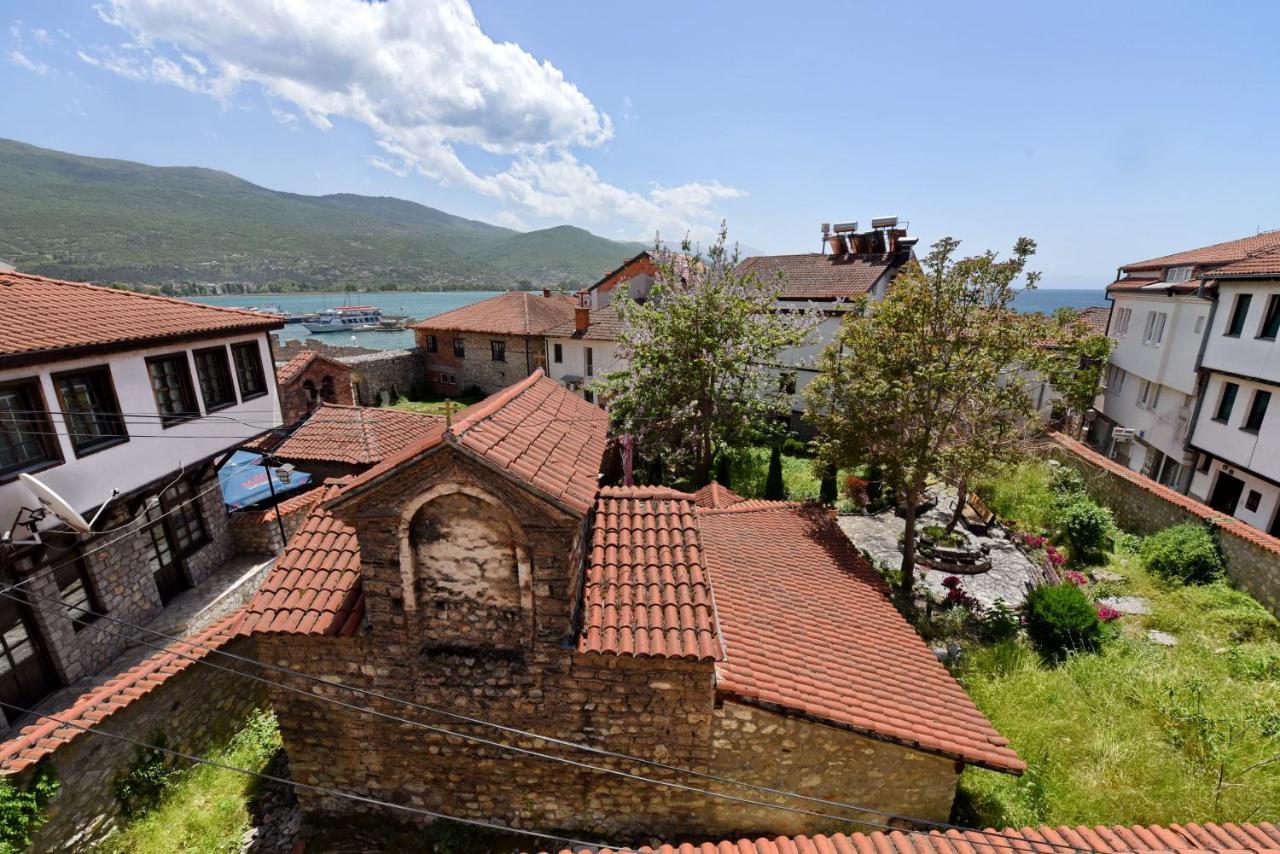 Villa Sapkar Lake View 오흐리드 외부 사진
